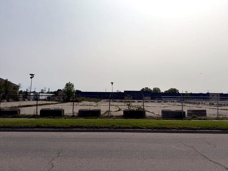Flint Mall Shopping Center (cancelled) - June 3 2025